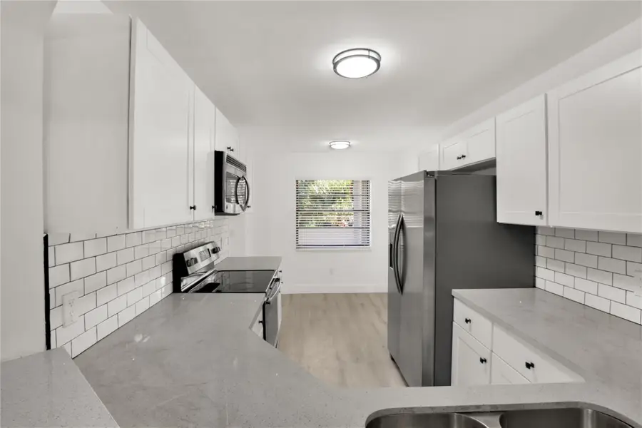 23344 Carolwood Ln #302, Boca Raton, FL 33428 - Image #3