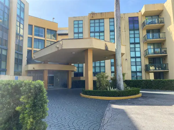 11790 SW 18th #106, Miami, FL 33175