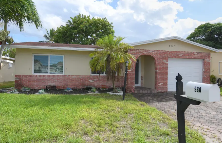 960 NW 49th St, Deerfield Beach, FL 33064 - Image #2
