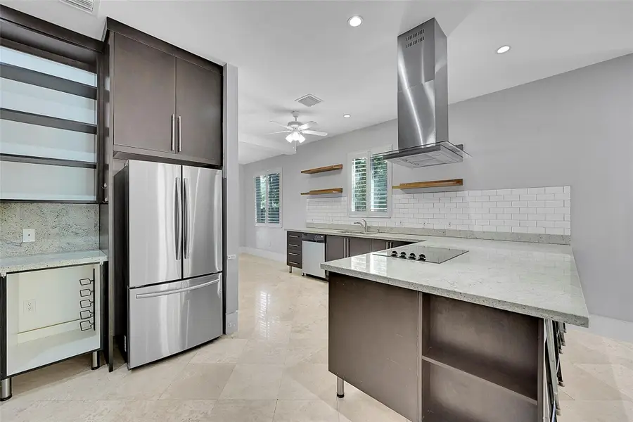 704 SW 16th St, Fort Lauderdale, FL 33315 - Image #3
