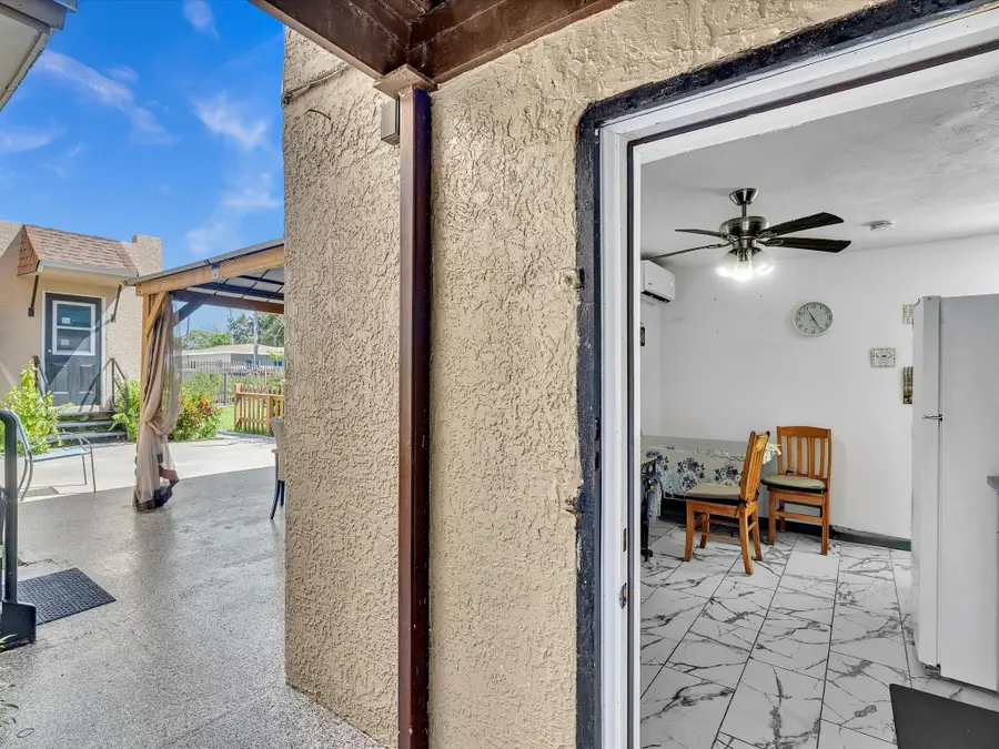 520 NW 49th St, Miami, FL 33127 - Image #2