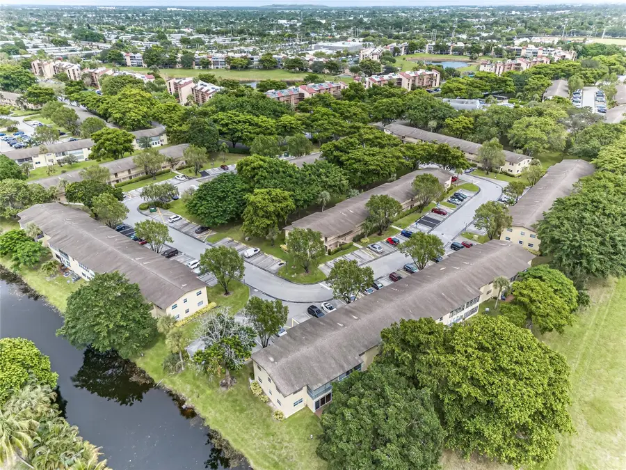 7610 NW 1st St #201, Margate, FL 33063 - Image #3