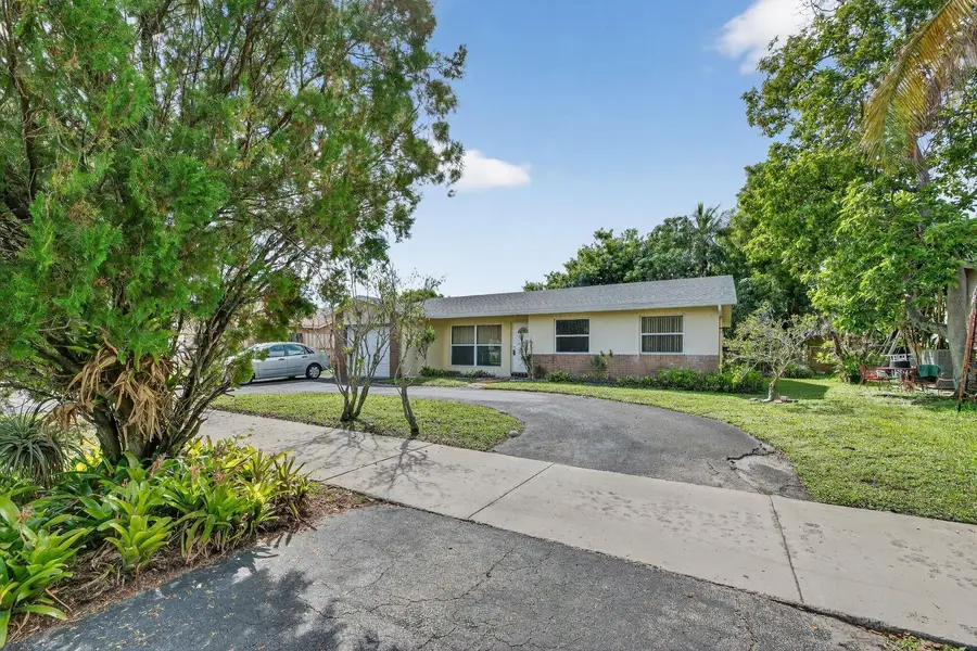 8400 Johnson St, Pembroke Pines, FL 33024 - Image #3