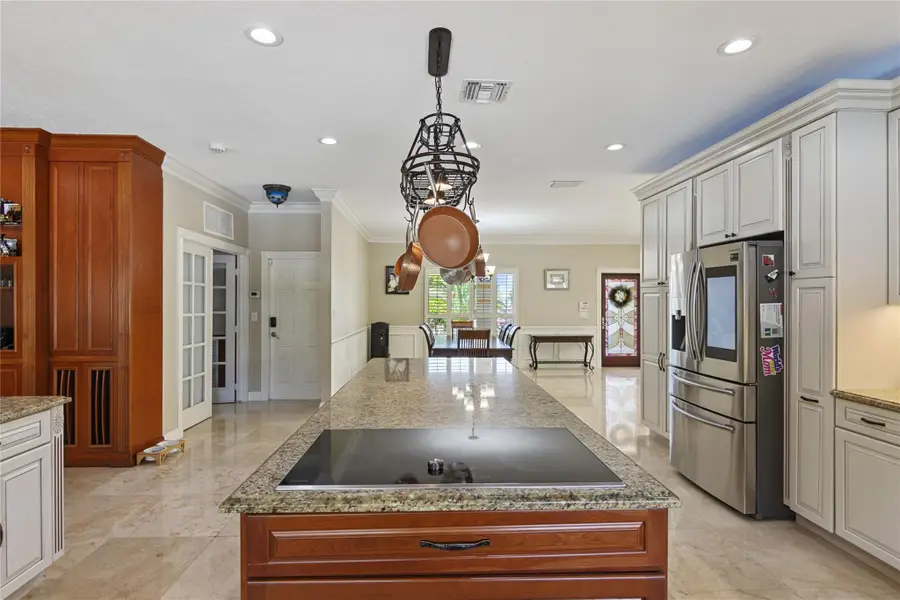 16686 Golfview Dr, Weston, FL 33326 - Image #3