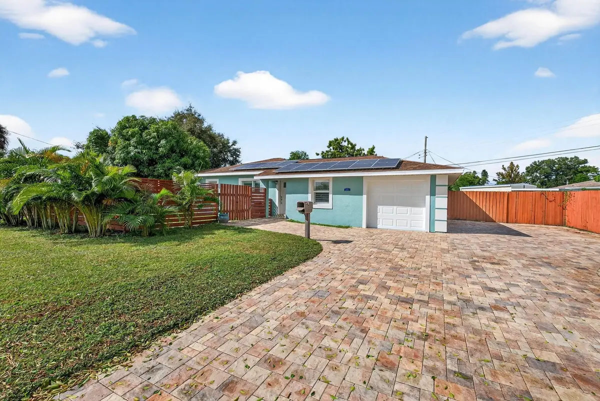 1201 N Tyrone Boulevard, Saint Petersburg, FL 33710 - #1