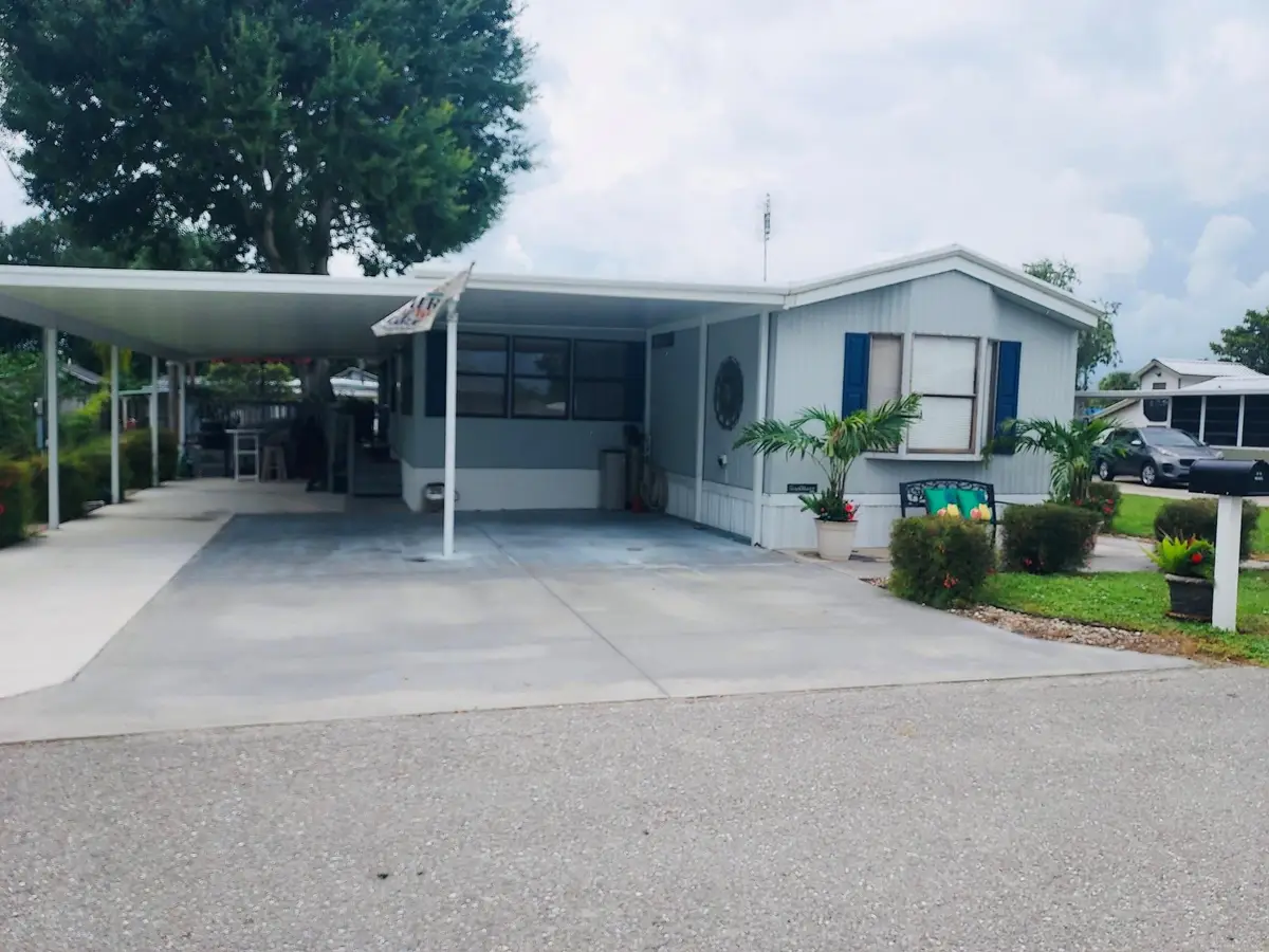 1066 9th St, Okeechobee, FL 34974 - Image #1