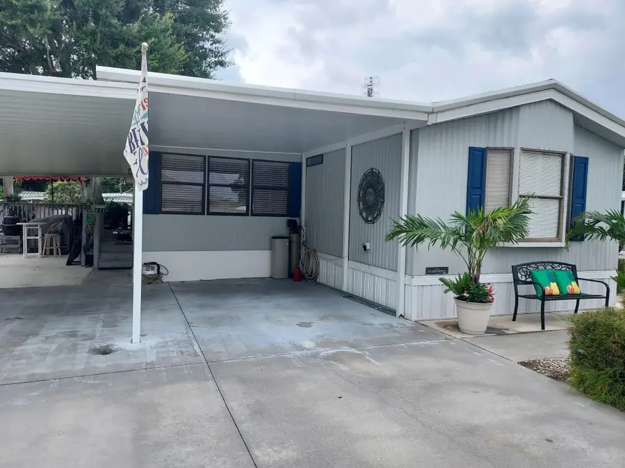 1066 9th St, Okeechobee, FL 34974 - Image #2