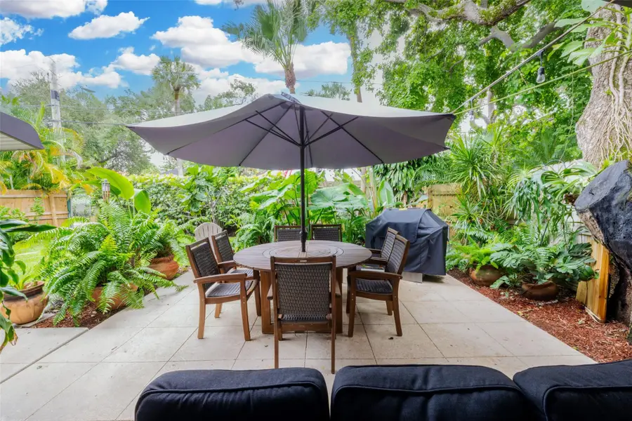 718 N Lakeside Dr, Lake Worth Beach, FL 33460 - Image #3