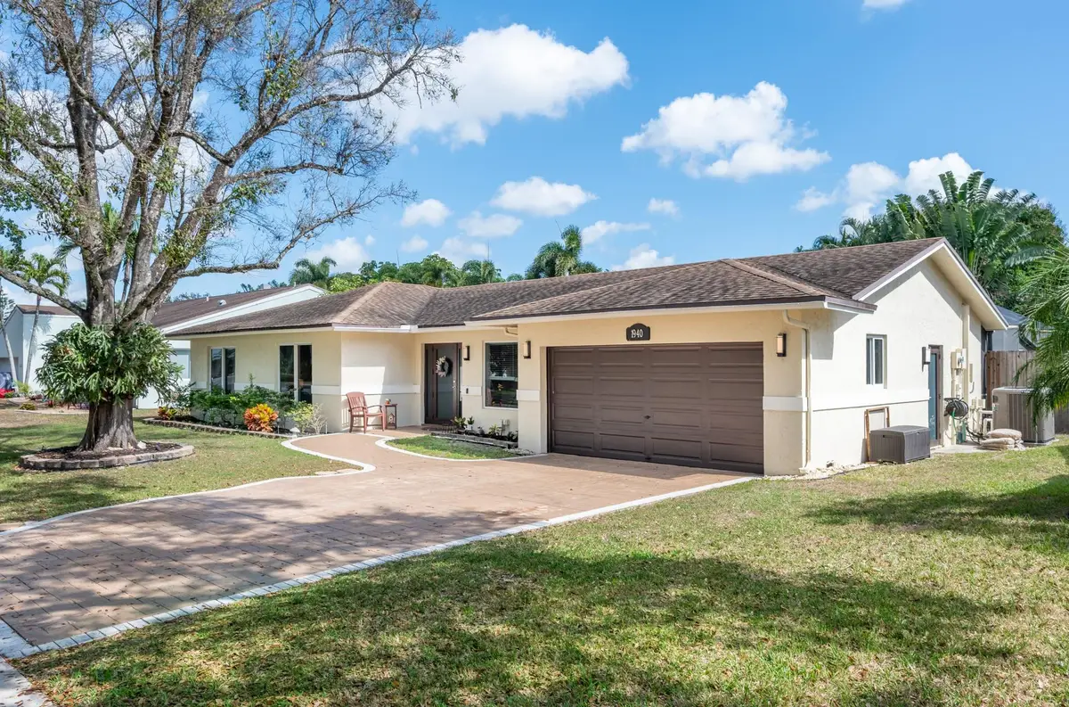 1940 SW 69th Ave, Plantation, FL 33317 - Image #1