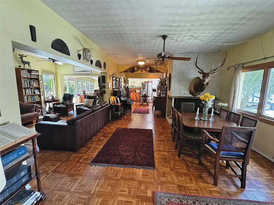 1406 NE 15th St, Fort Lauderdale, FL 33304 - Image #3