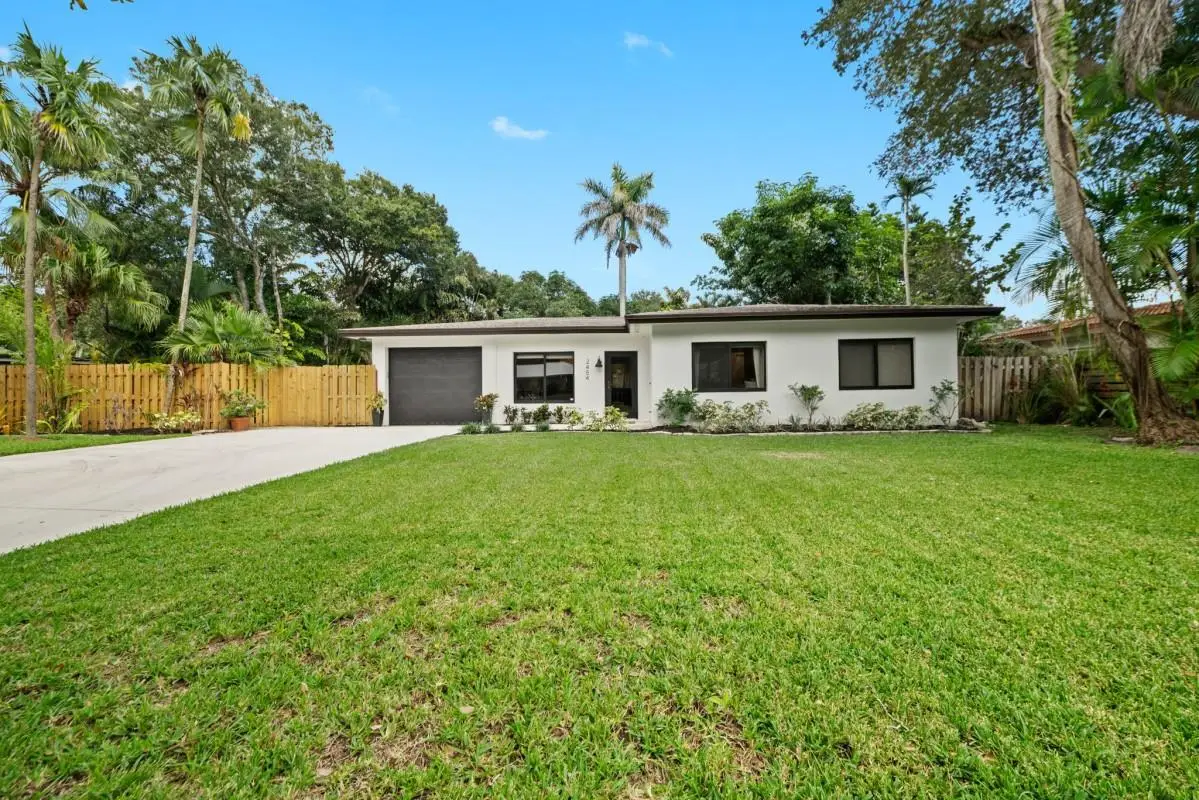 2454 SW 30th Ave, Fort Lauderdale, FL 33312 - Image #1