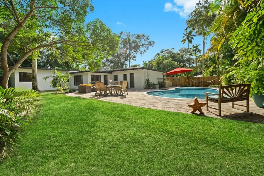 2454 SW 30th Ave, Fort Lauderdale, FL 33312 - Image #2