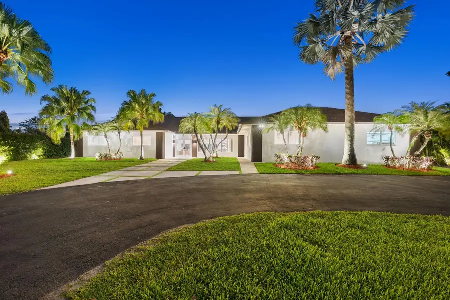 13900 Mustang Trail, Southwest Ranches, FL 33330 - Image #2