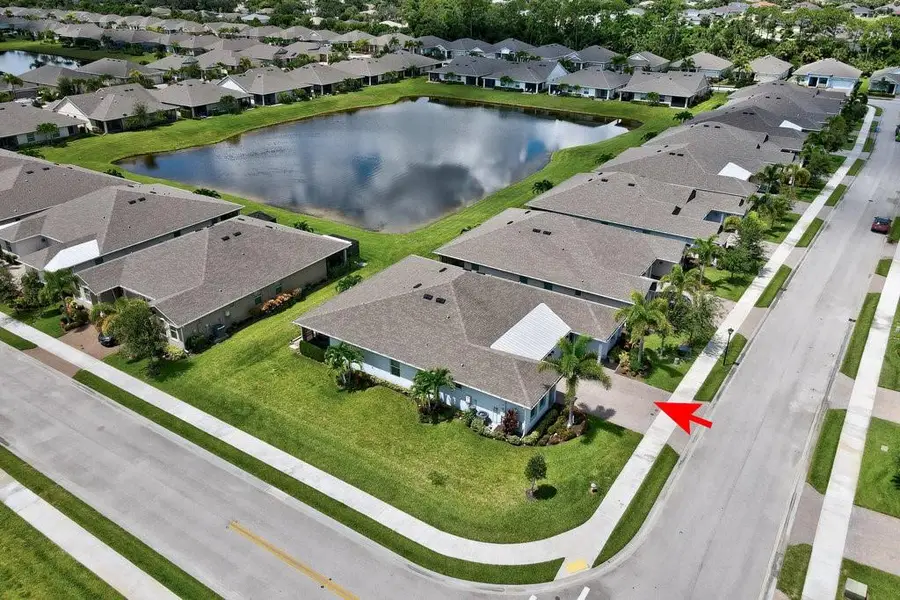 6105 Red Maple Mnr, Vero Beach, FL 32966 - Image #3