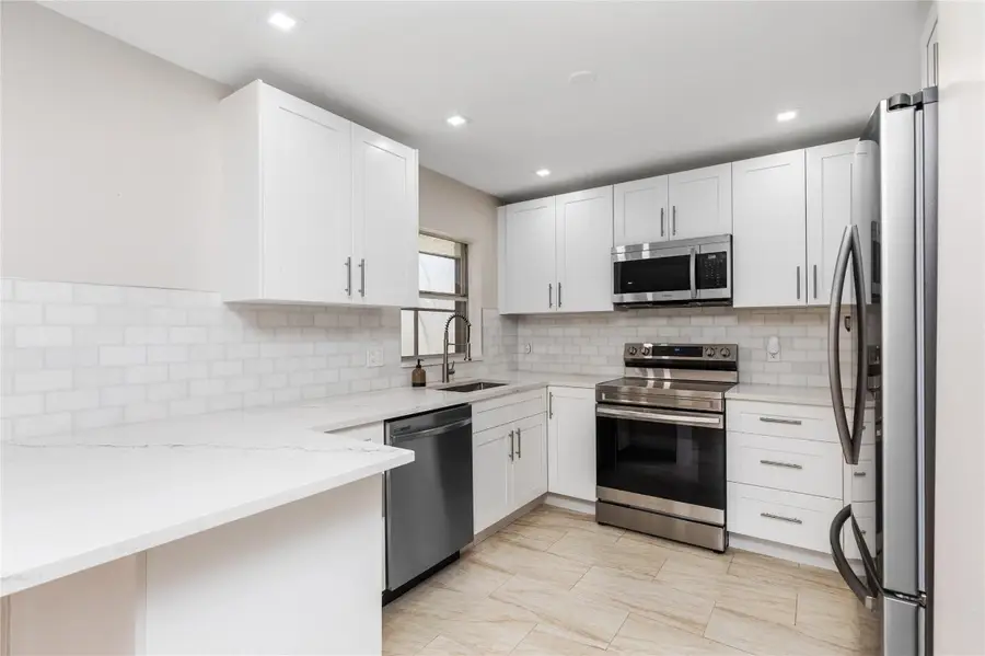 2002 SW Natura Boulevard #D, Deerfield Beach, FL 33441 - Image #3