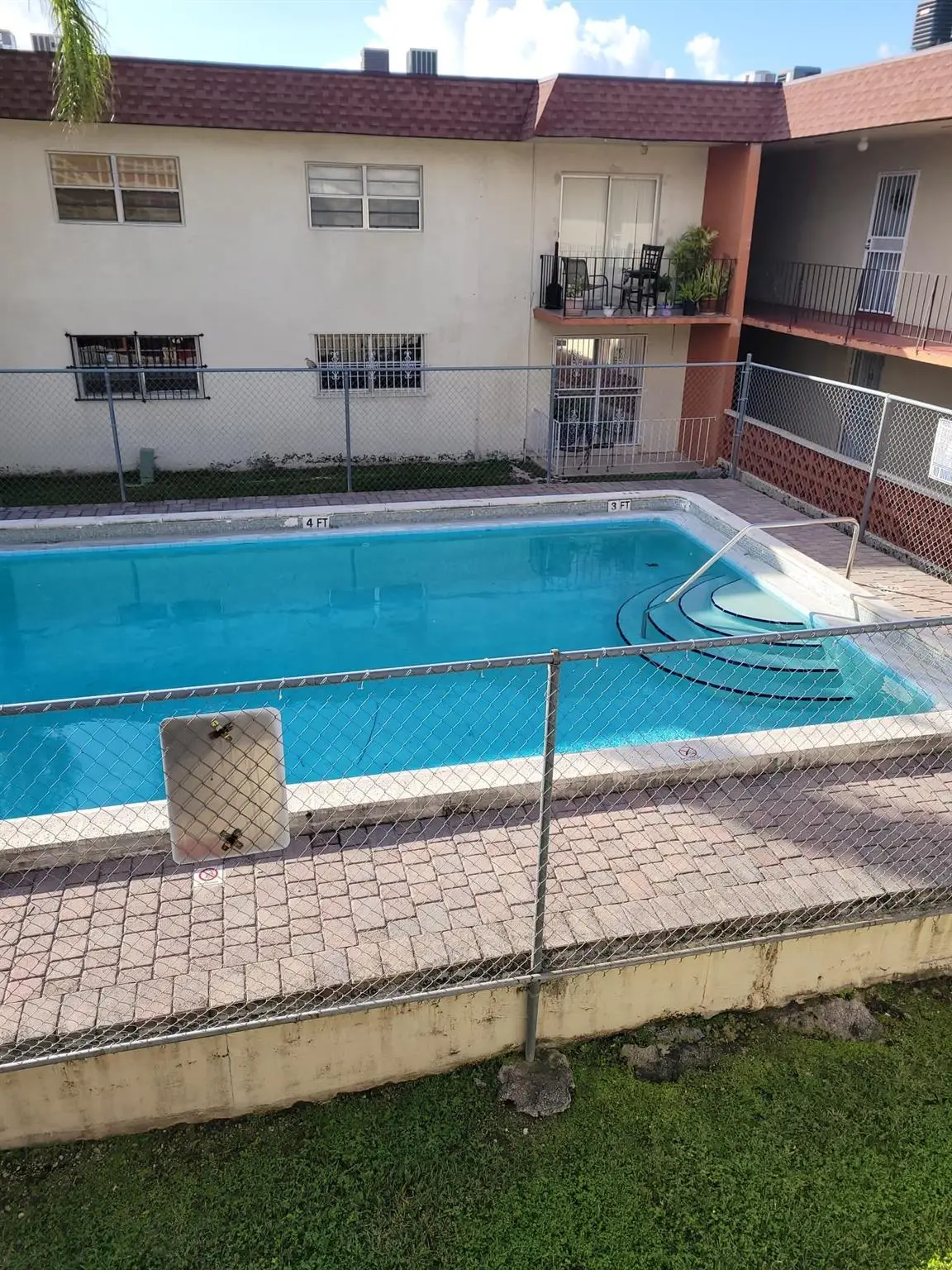1275 W 35th St #61B, Hialeah, FL 33012 - Image #1