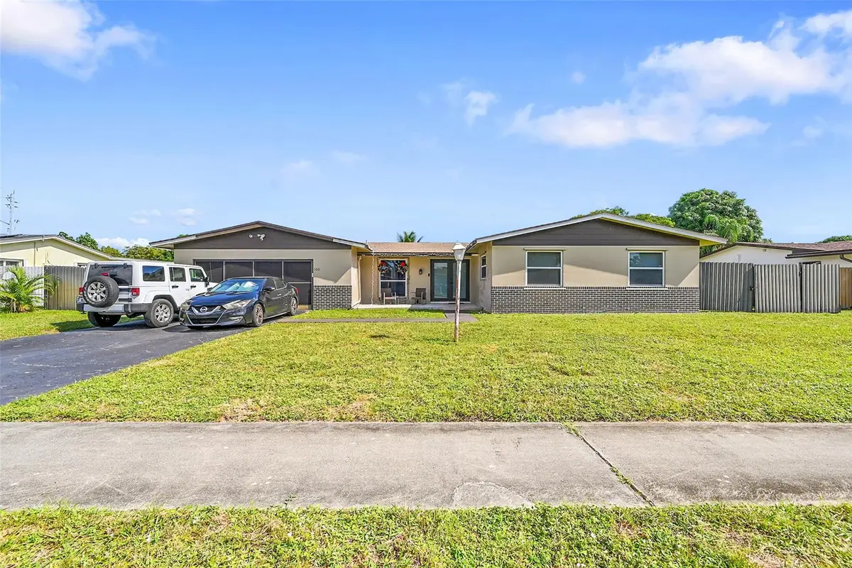 300 W Kathy Ln, Margate, FL 33068 - Image #1