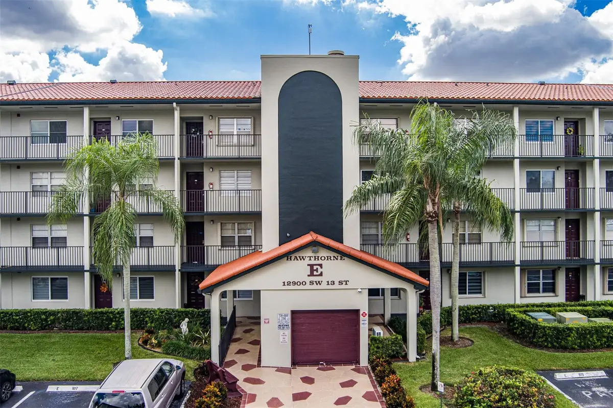 12900 SW 13th St #403E, Pembroke Pines, FL 33027 - Image #1