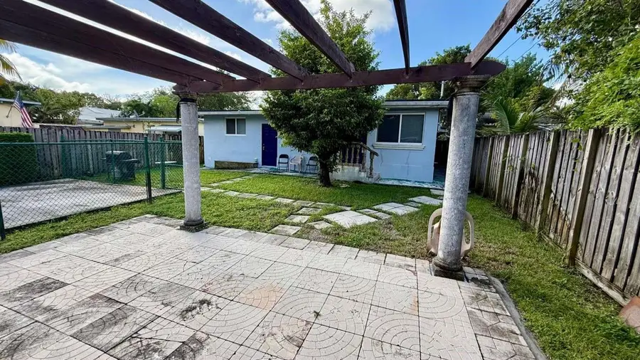 1935 Fletcher St A & B, Hollywood, FL 33020 - Image #2