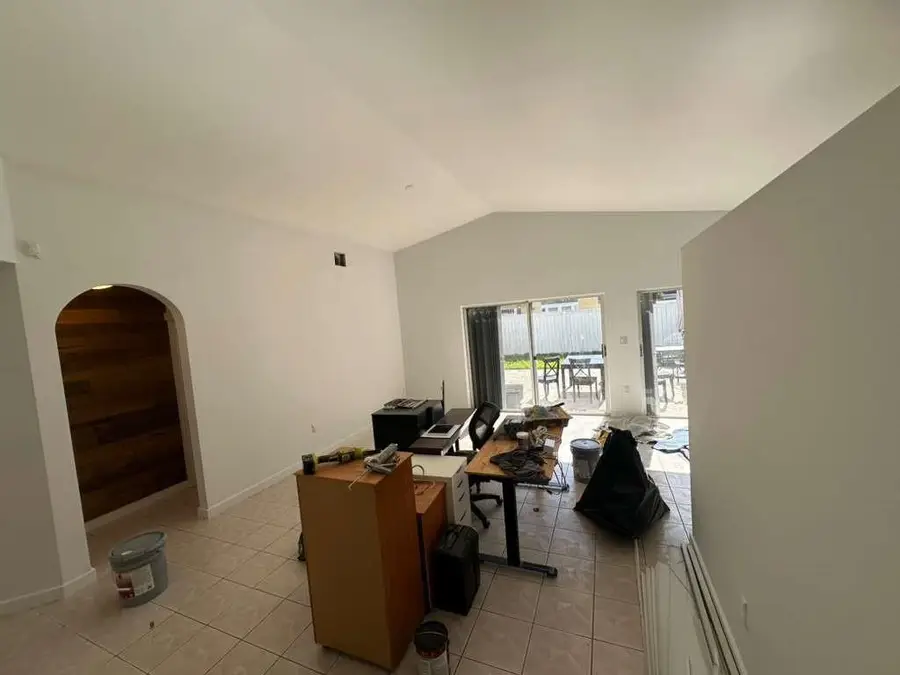 17434 NW 11th St, Pembroke Pines, FL 33029 - Image #3