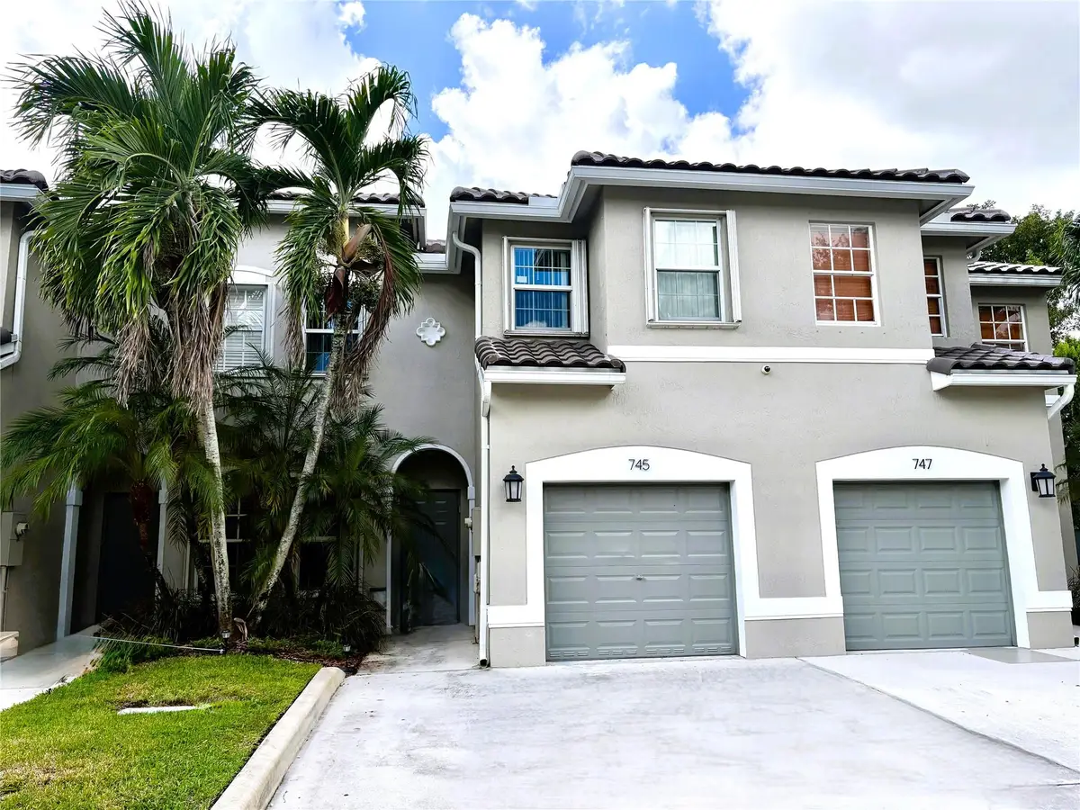 745 NW 132nd Ter #745, Plantation, FL 33325 - Image #1