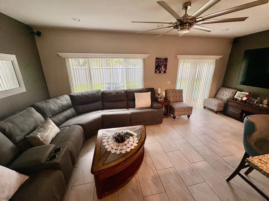 745 NW 132nd Ter #745, Plantation, FL 33325 - Image #3