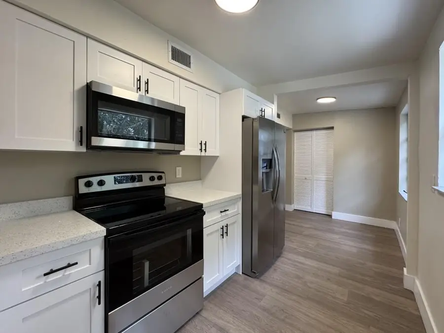 1109 NW 15th Ave, Fort Lauderdale, FL 33311 - Image #3