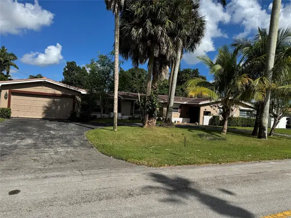 936 W Tropical, Plantation, FL 33317