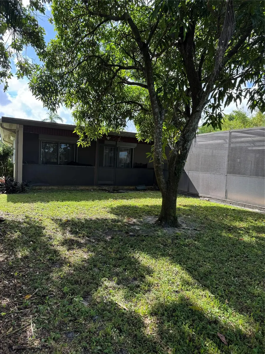 936 W Tropical, Plantation, FL 33317 - Image #3