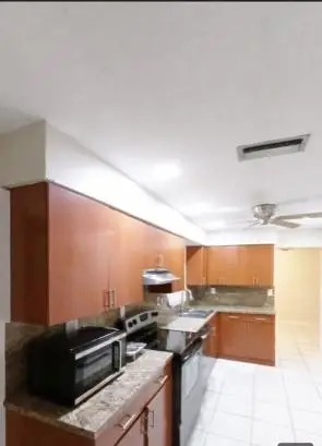 8630 NW 24th Ct, Sunrise, FL 33322 - Image #2