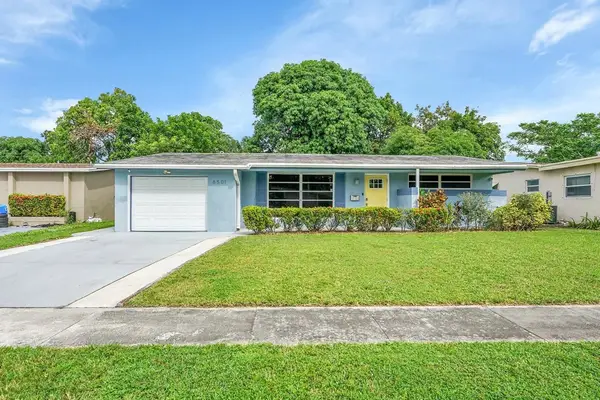 6501 NW 24th Ct, Sunrise, FL 33313