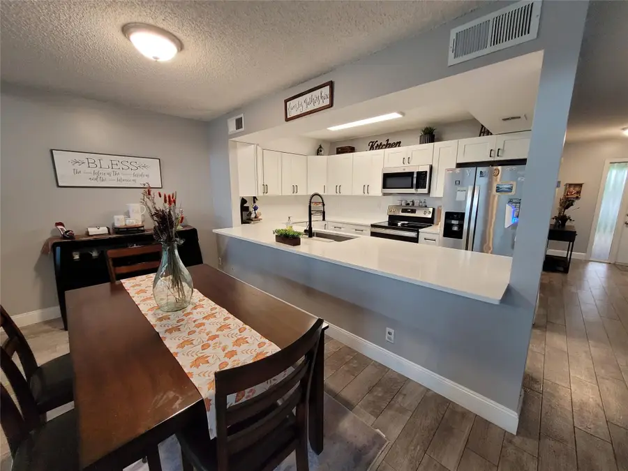 1146 N University Dr, Plantation, FL 33322 - Image #3