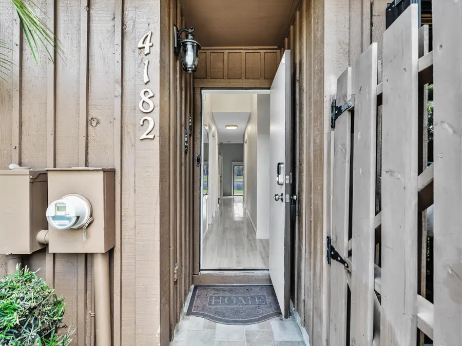 4182 S Pine Island Rd, Davie, FL 33328 - Image #2