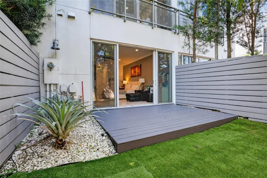 822 NE 19th Ave #822, Fort Lauderdale, FL 33304 - Image #3