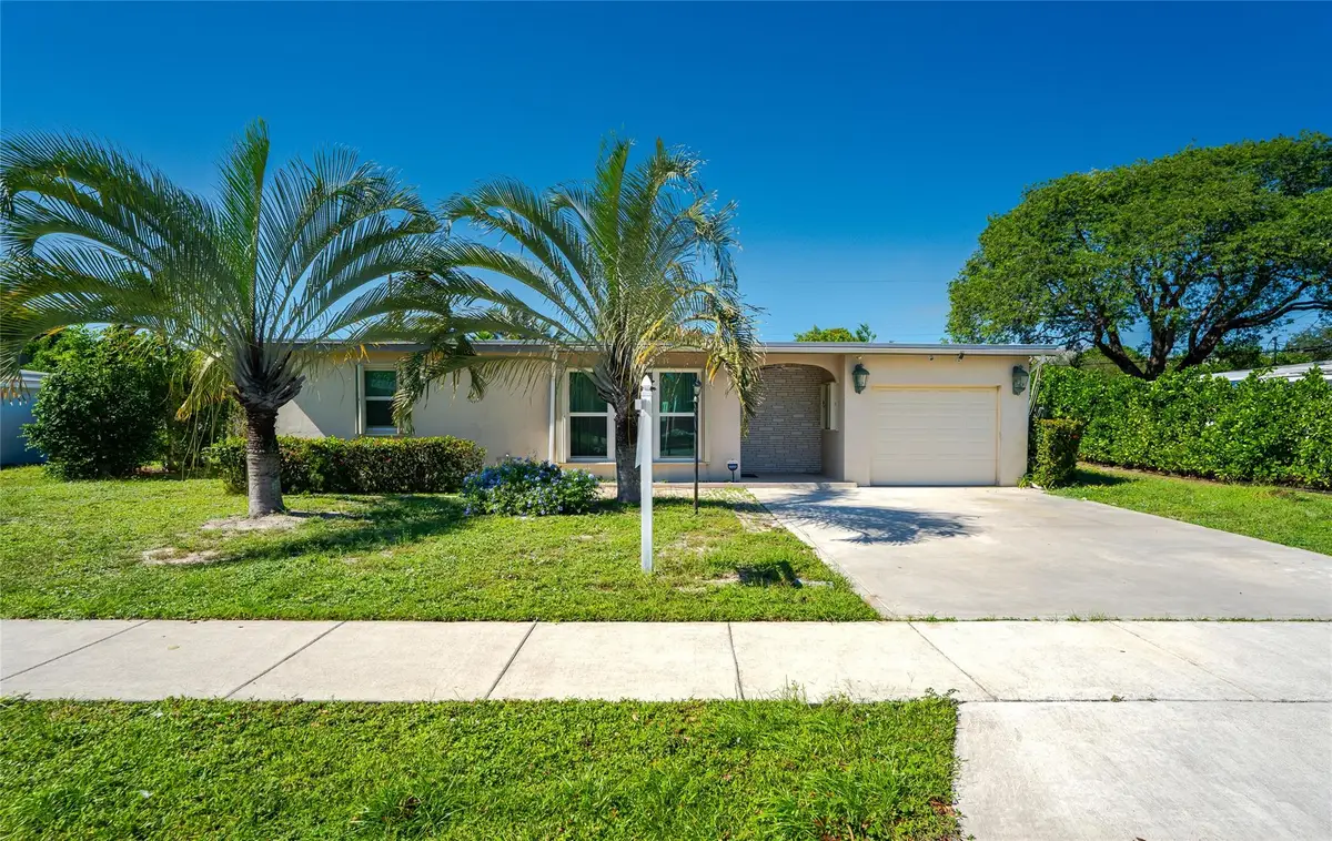 4501 NE 14th Ter, Pompano Beach, FL 33064 - Image #1