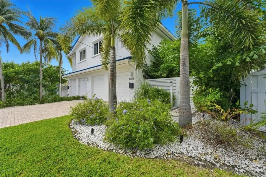 4331 W Tradewinds Avenue #B, Lauderdale By The Sea, FL 33308 - Image #2