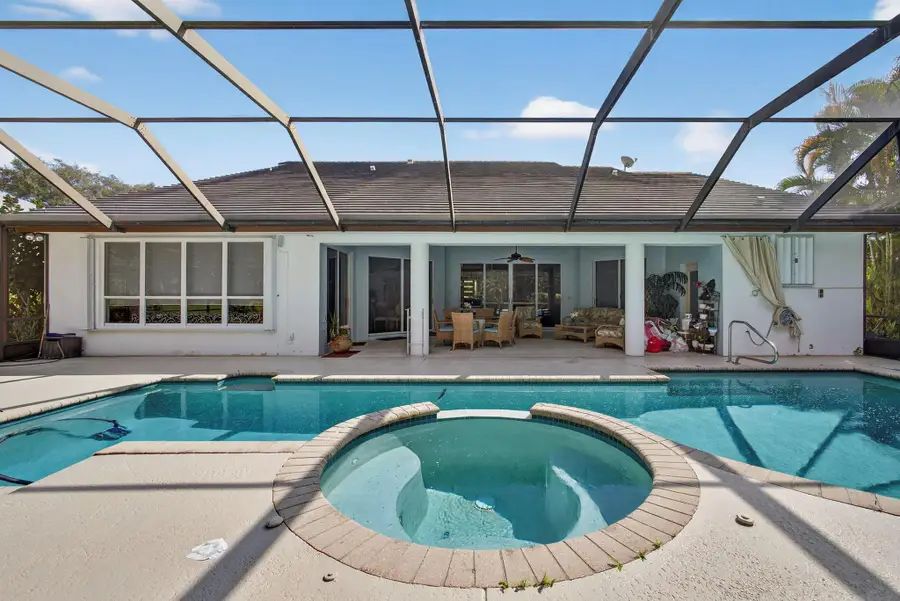 6403 Brandon St, West Palm Beach, FL 33418 - Image #2