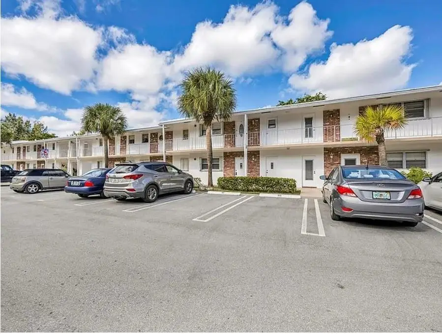 2475 W Golf Blvd, Pompano Beach, FL 33064 - Image #2