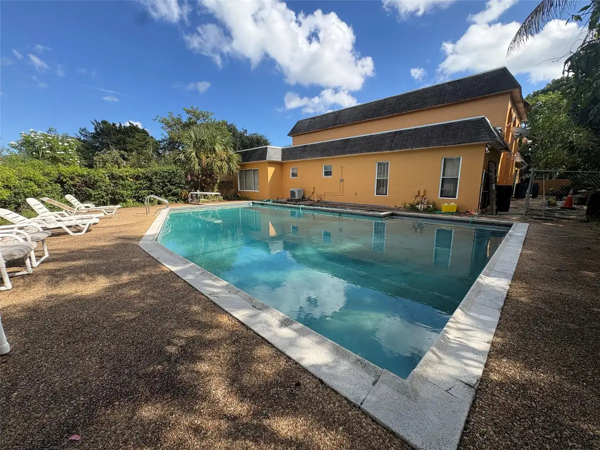 1091 NW 78th Ter, Plantation, FL 33322 - Image #1