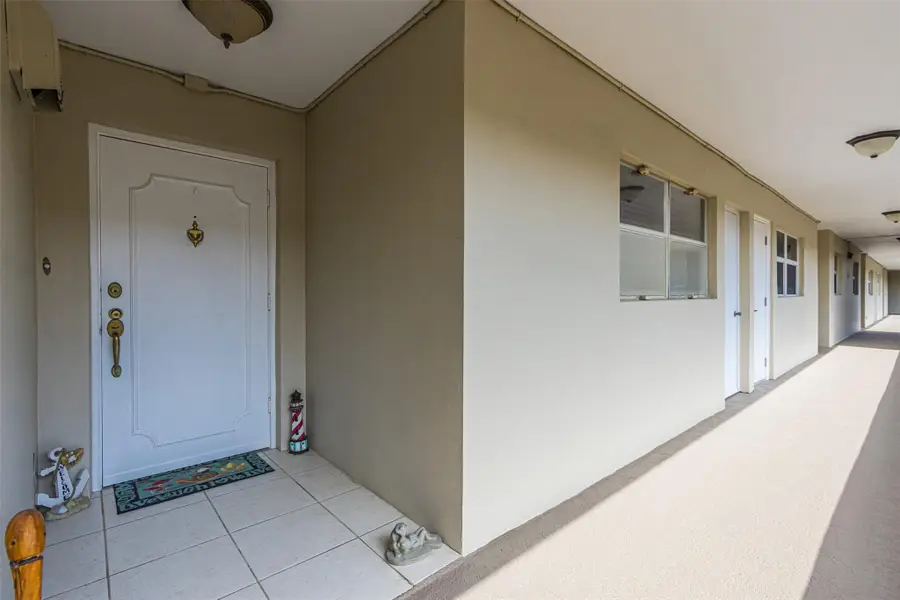 401 Briny Ave #708, Pompano Beach, FL 33062 - Image #2