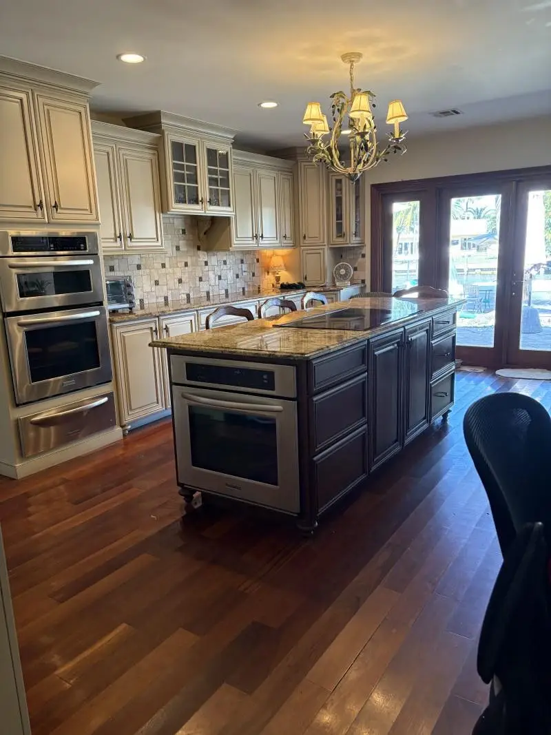 418 Alamanda Dr, Hallandale Beach, FL 33009 - Image #3