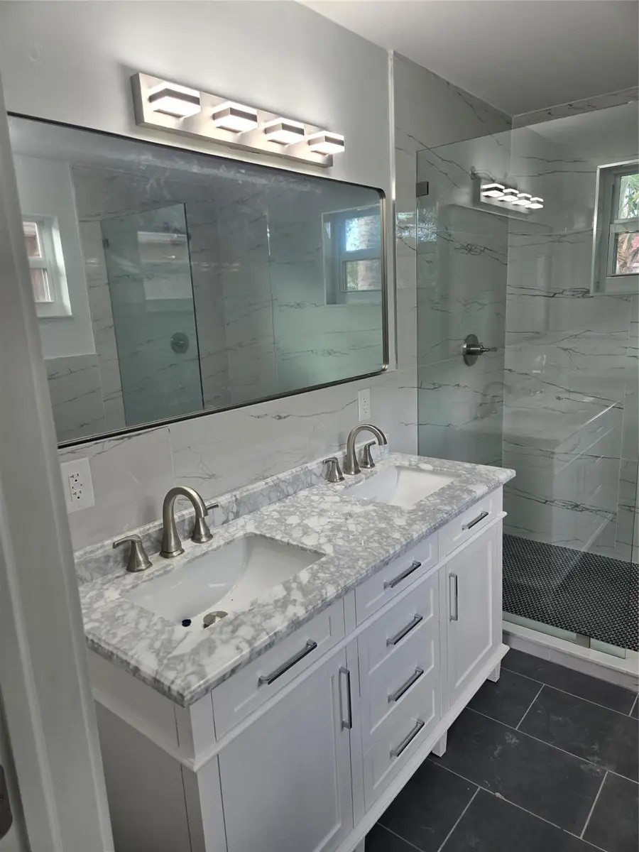 580 NW 87 Way, Coral Springs, FL 33071 - Image #3