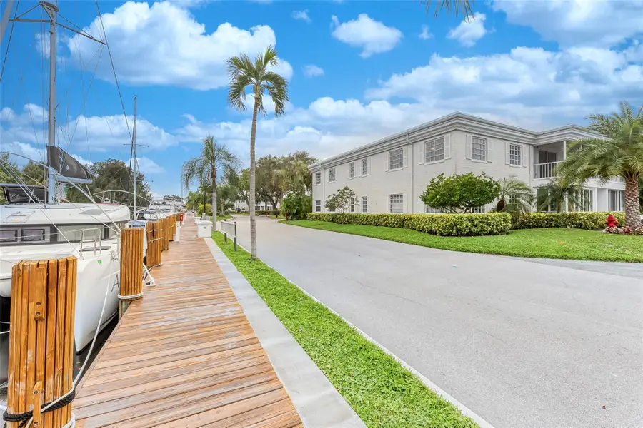 6245 Bay Club Dr #3, Fort Lauderdale, FL 33308 - Image #3