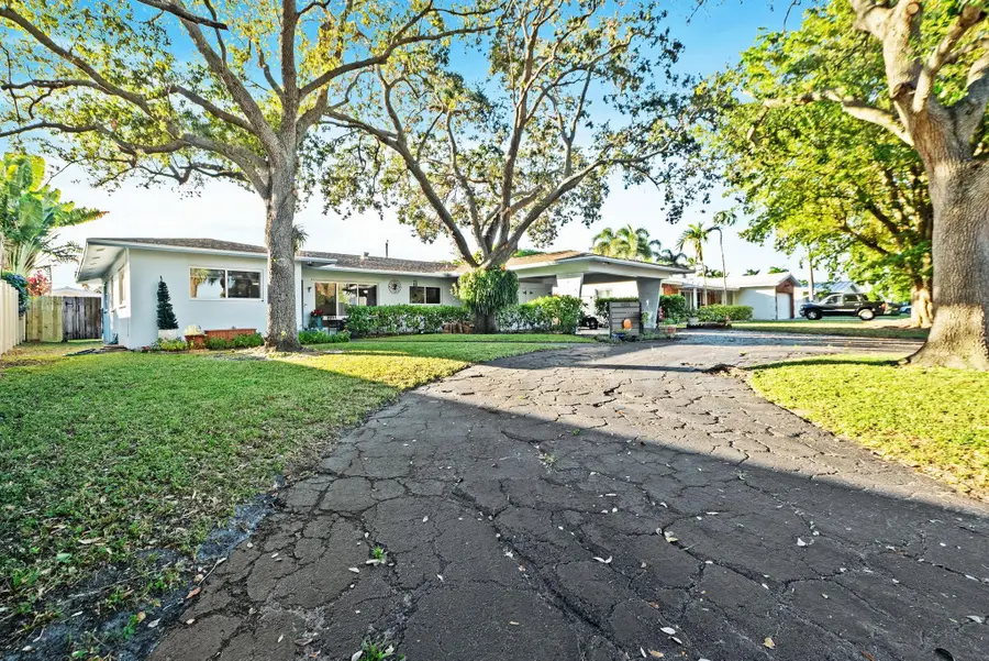 6521 NE 20th Ter, Fort Lauderdale, FL 33308 - Image #2