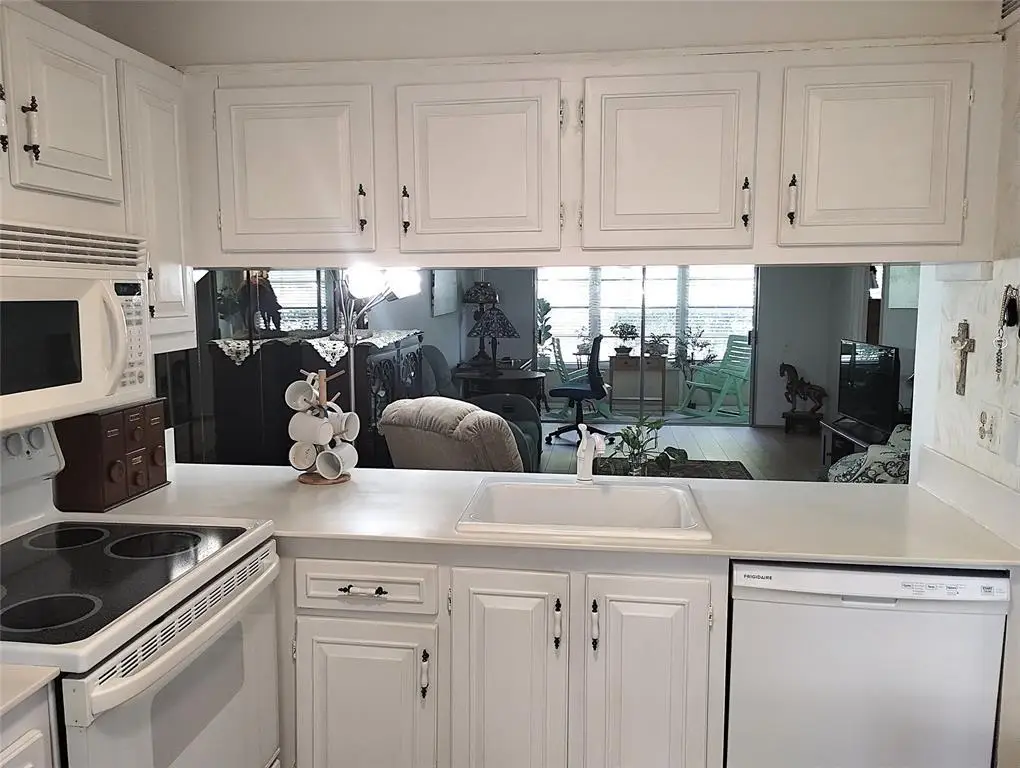 2601 Nassau Bnd #E1, Coconut Creek, FL 33066 - Image #1