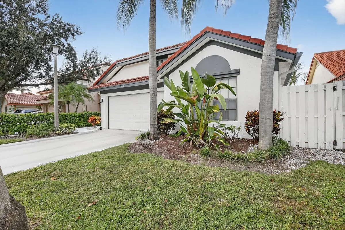 9401 NW 18th Dr, Plantation, FL 33322 - Image #1
