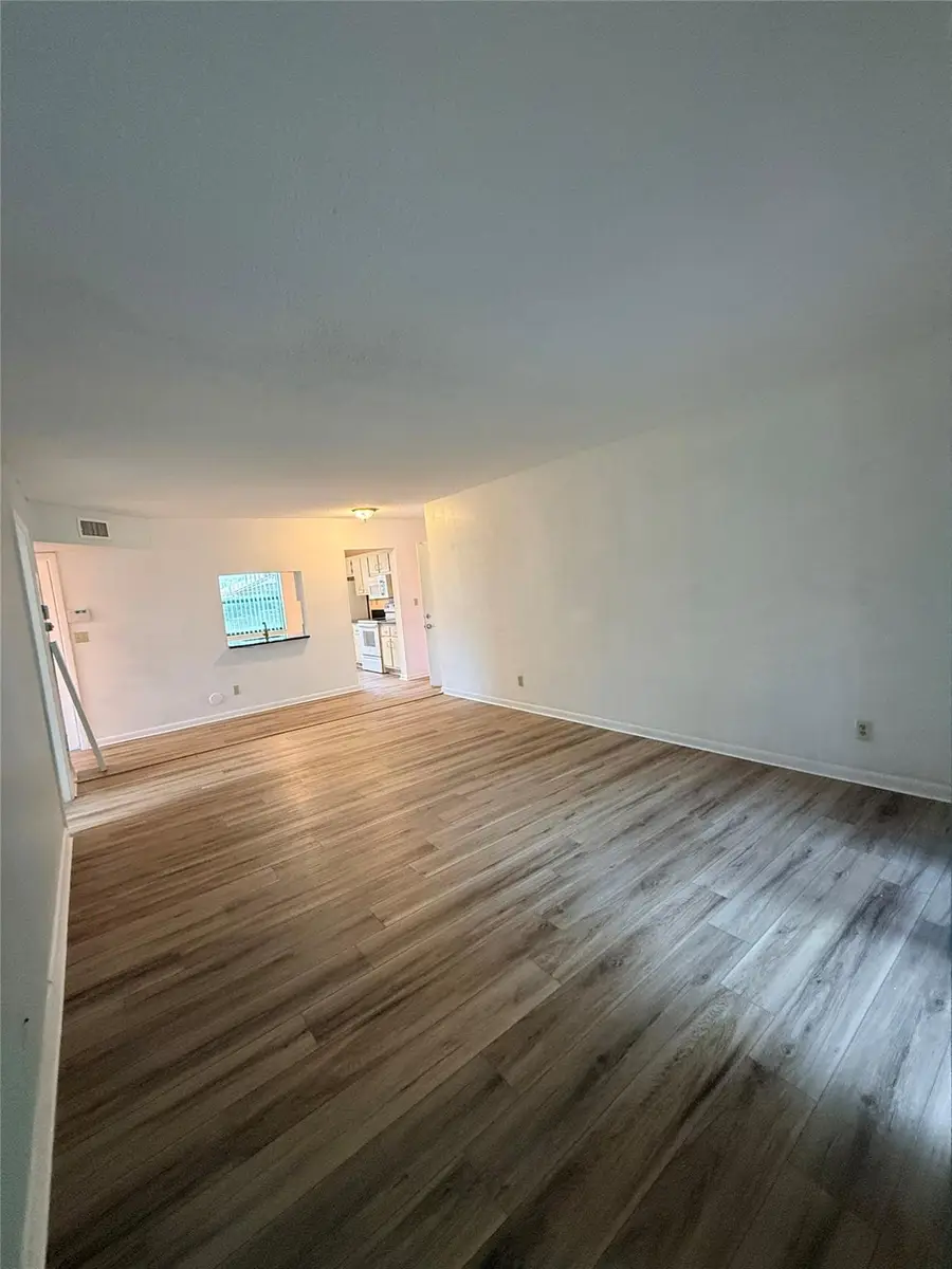 7406 Woodmont Terrace #106, Tamarac, FL 33321 - Image #2