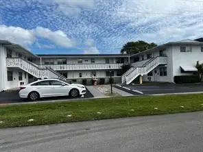 Address Withheld By Seller, Hollywood, FL 33021