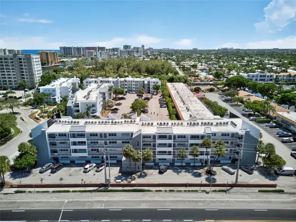 Address Withheld By Seller, Pompano Beach, FL 33062