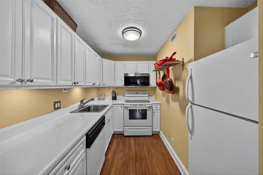 Address Withheld By Seller, Pompano Beach, FL 33062 - Image #2